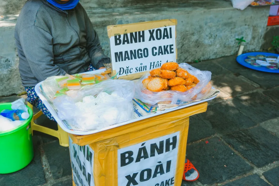 Quán nhậu bình dân, không gian thoáng mát